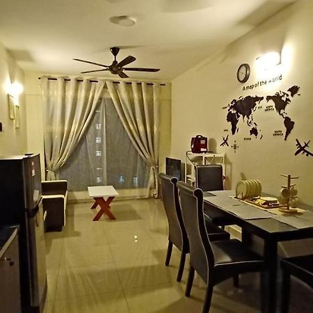 Homestay Arc Austin Hills Jb 4-5Pax Johor Bahru Esterno foto